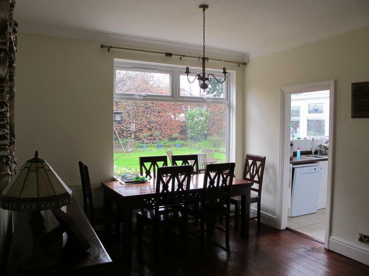 Westmorland - 4 Bedroom House - Free Parking For Up To 7 Cars - Walking Distance To Qmc And University - Ideal For Contractors And Large Groups Nottingham Ngoại thất bức ảnh